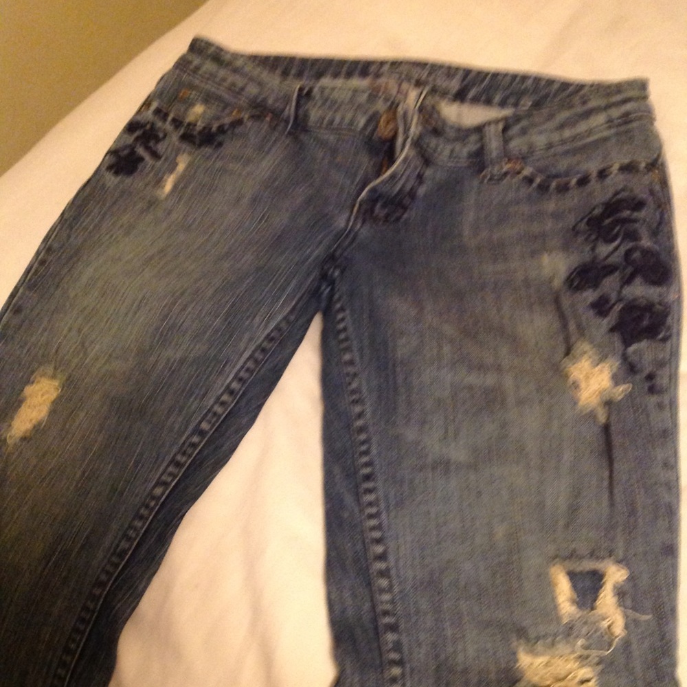 Ripped jeans